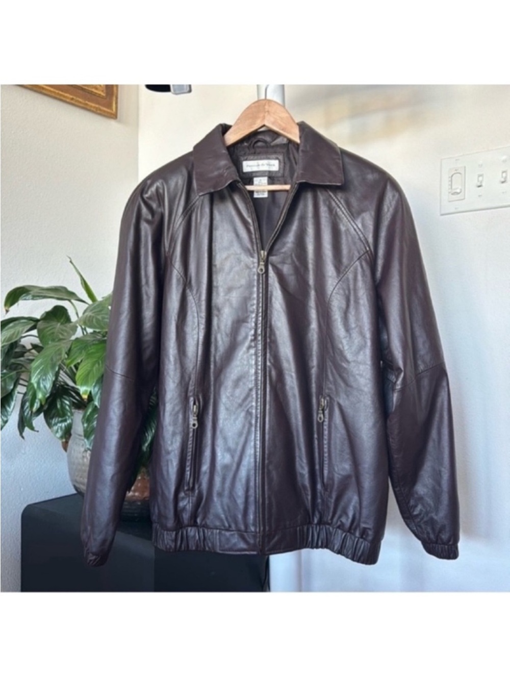 Preston & York Burgundy Men’s Leather Bomber Jacket Sz M Full Zip Collared